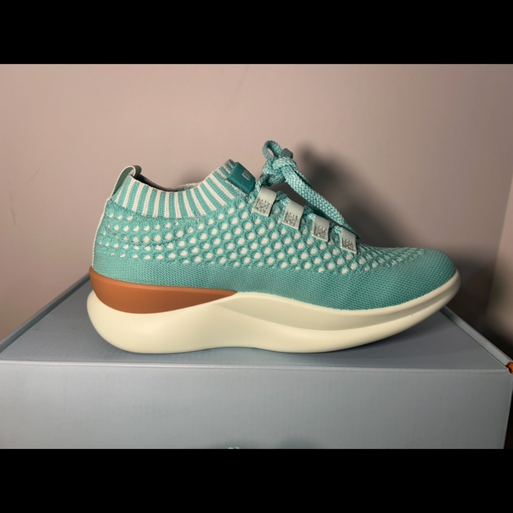 Moshn By Klogs Vigor Knit Shoes Sneakers Aqua Green Womans 6M - Picture 3 of 16